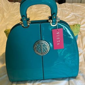 New Vieta Teal very sharp looking bag.